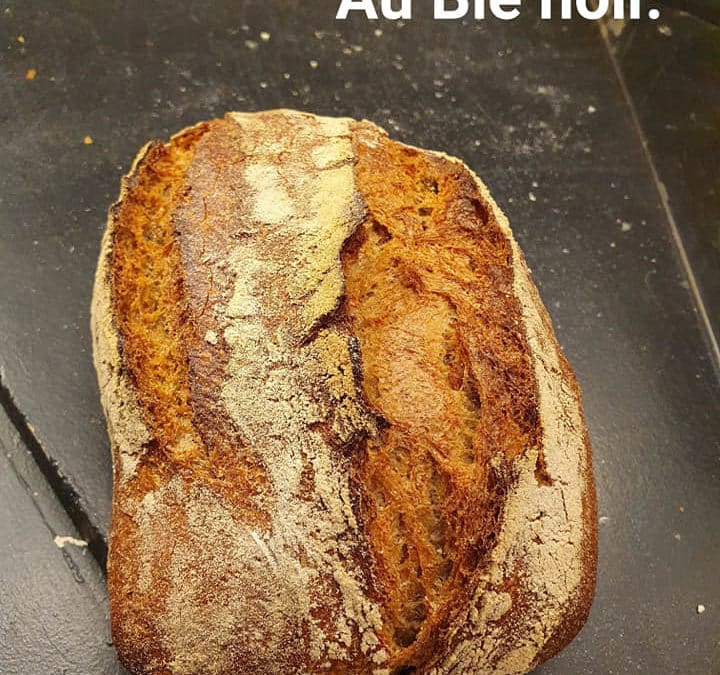 Pains au levain, façonner main.
